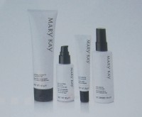 Cuidados da Pele com Tendência à Acne